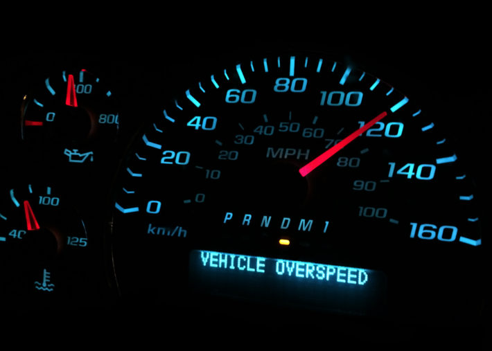 Vehicle over speed dashboard warning light